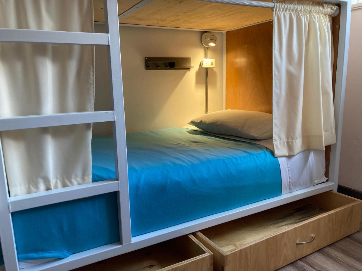 Hostal Macondo Богота Экстерьер фото
