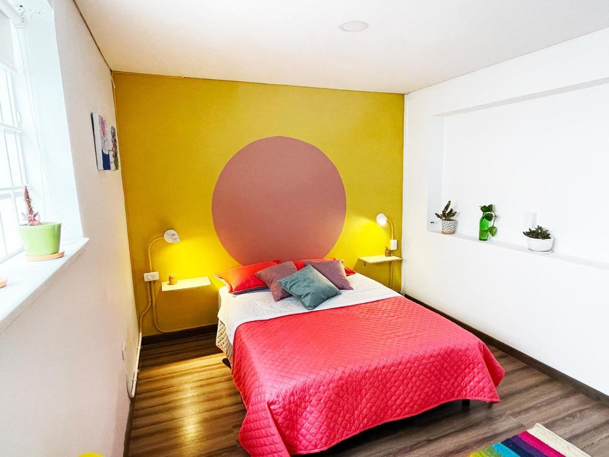 Hostal Macondo Богота Экстерьер фото